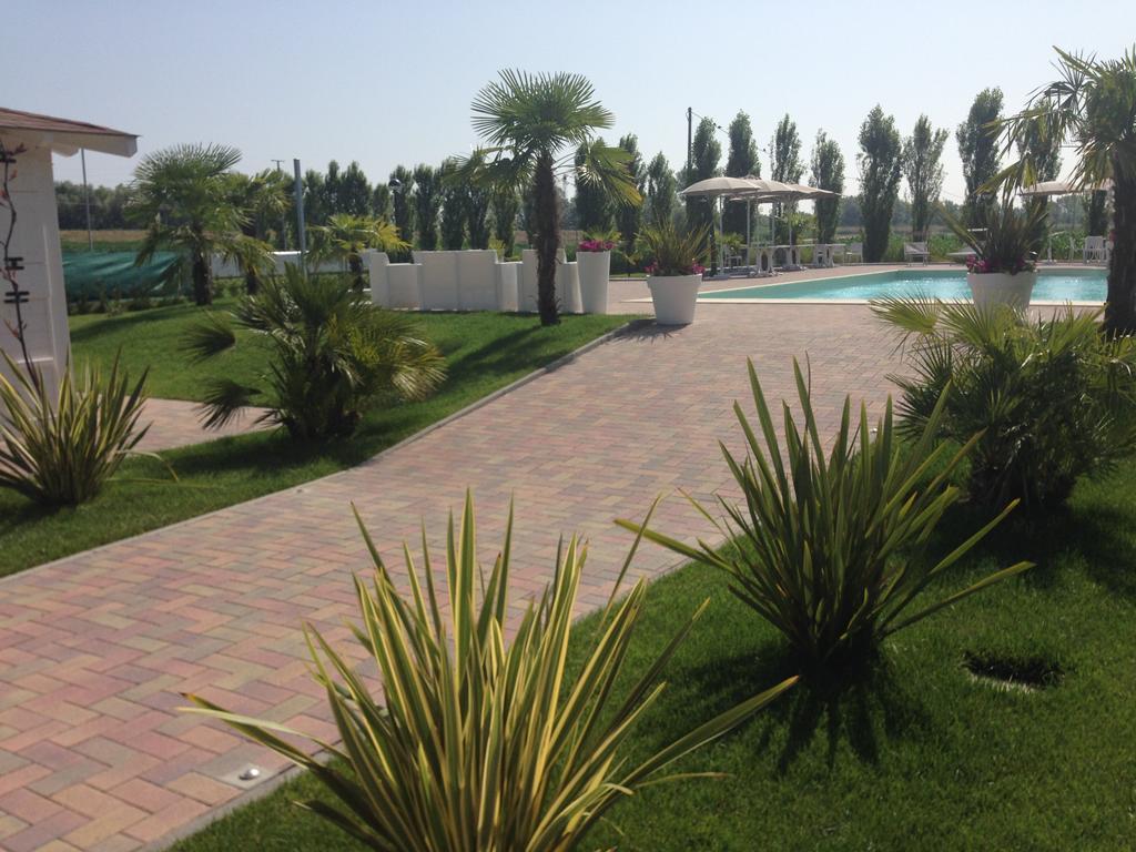 Hotel Bussana Порто-Толле Экстерьер фото